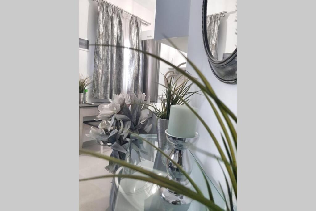 Polychrono New 2 Bedroom Apt. Just By The Sea! Extérieur photo