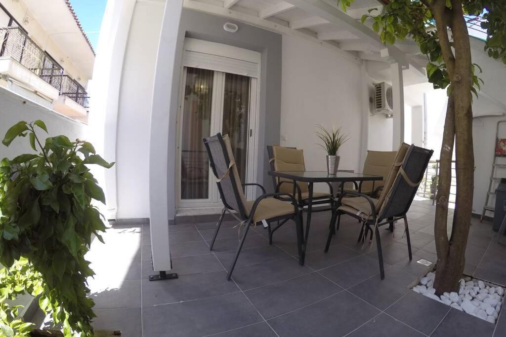 Polychrono New 2 Bedroom Apt. Just By The Sea! Extérieur photo